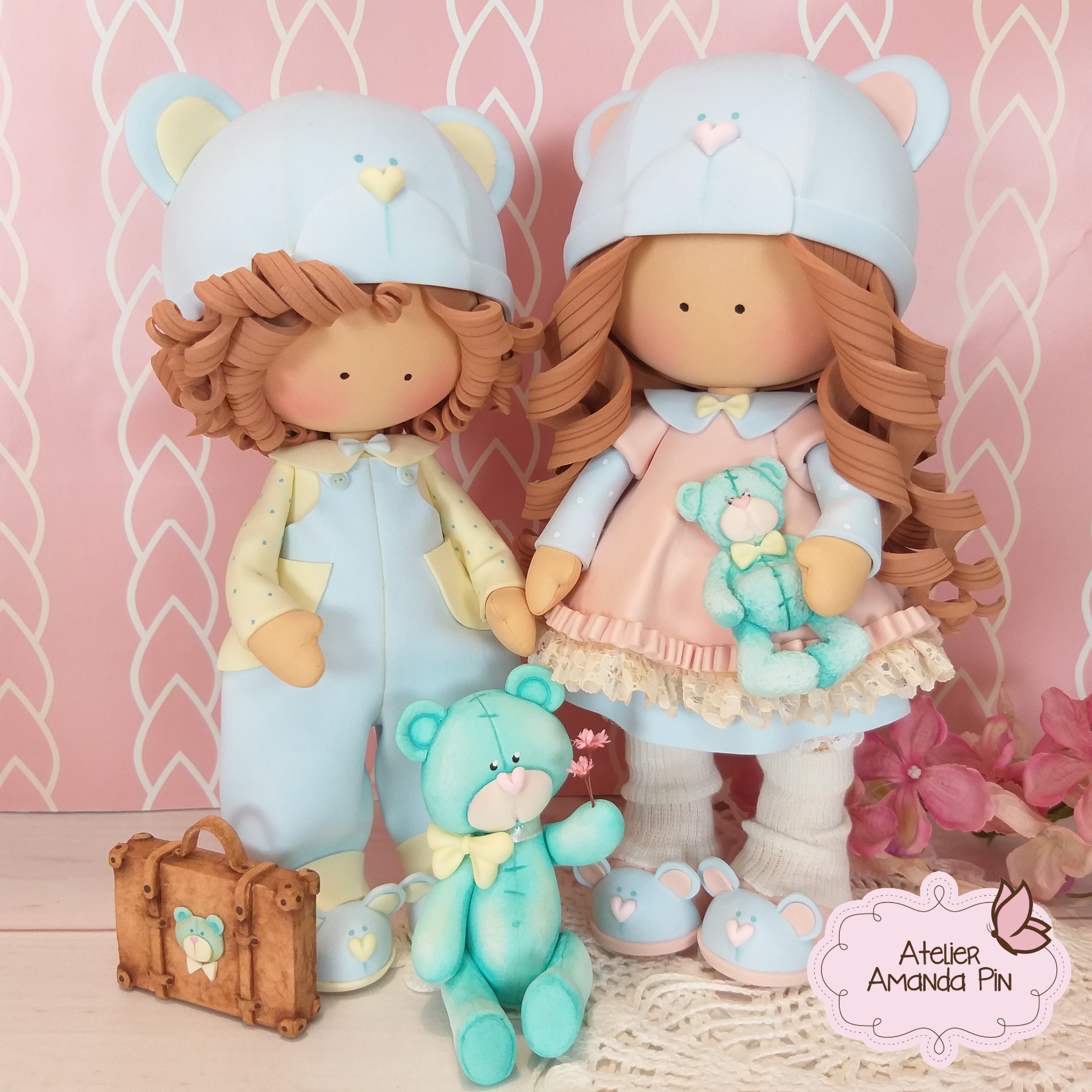 Atelier Amanda Pin